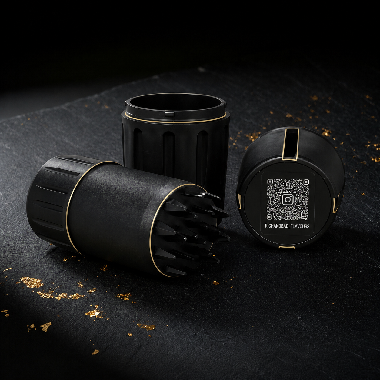Luxury Smell-Proof Travel Storage Crusher